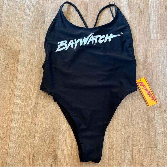 Forever 21 Other - 🕒⬇️NWT Baywatch High Cut Plunge Swimsuit
